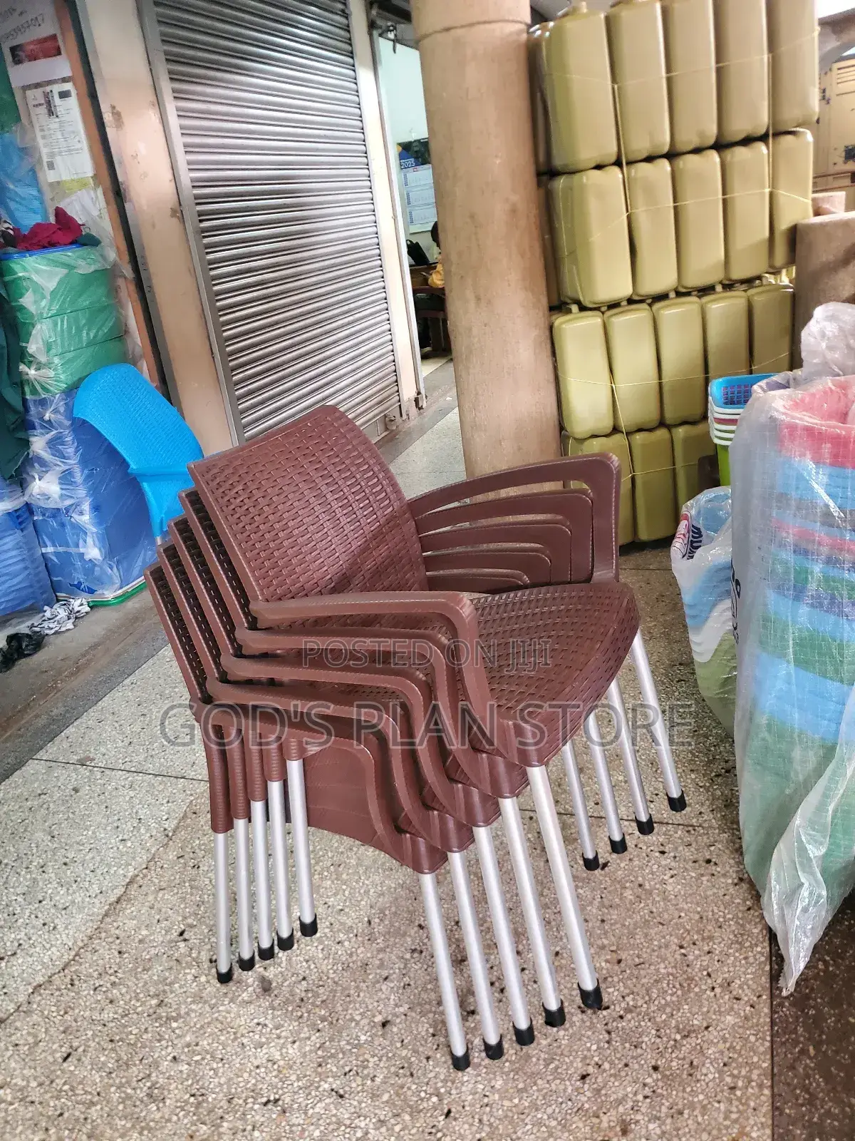 All Season Plastic Chairs Plastic Chairs Metal Stands