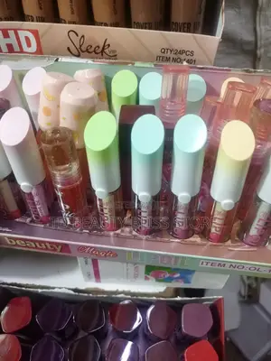 Lipgloss and Lip Oils