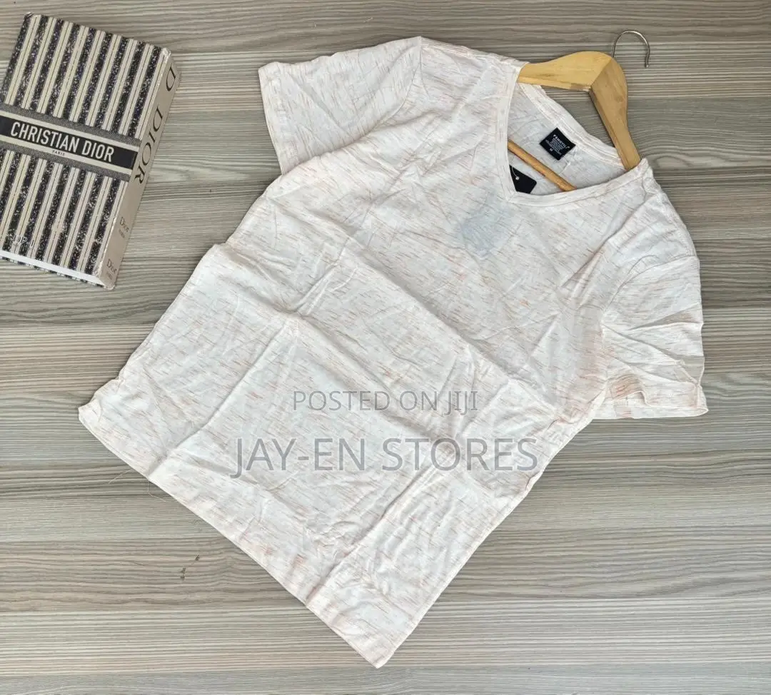 Off White Pink v-Neck Cotton Tshirts