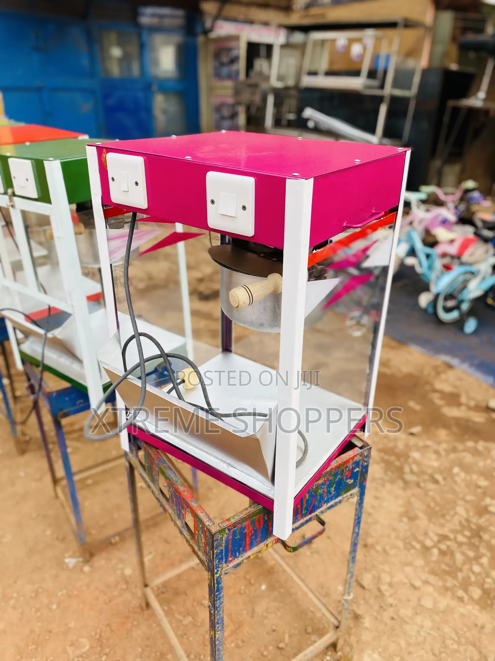 Transparency Machine / Popcorn Machine / Electric