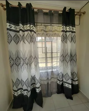 Designed Curtains With Curtain Net