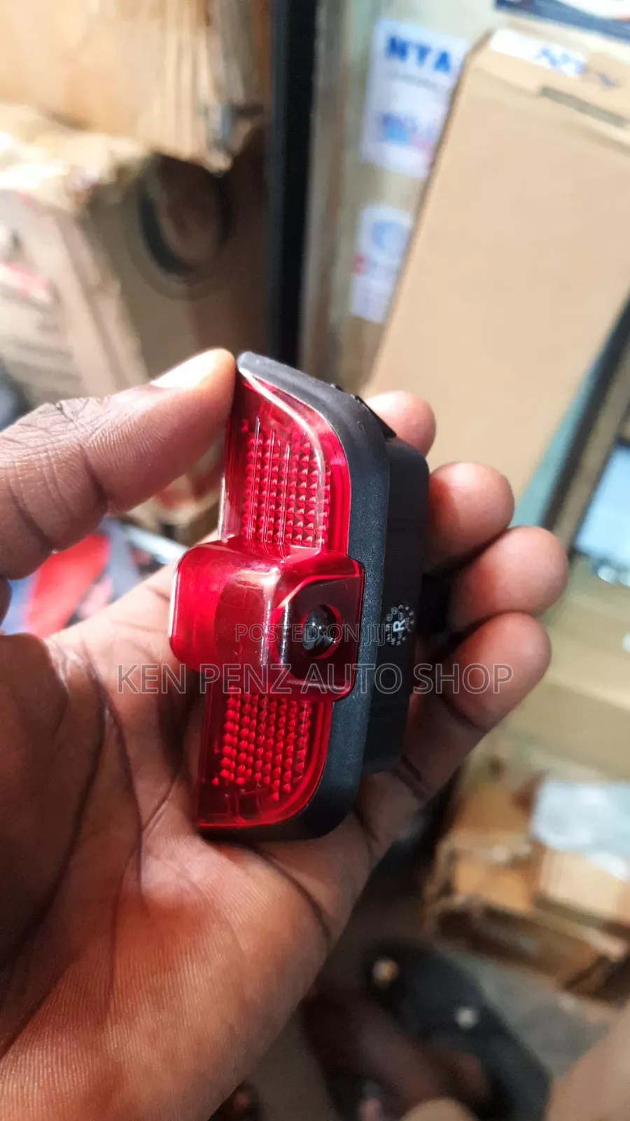 Mercedes Benz Bz5 Shadow Lights Logo