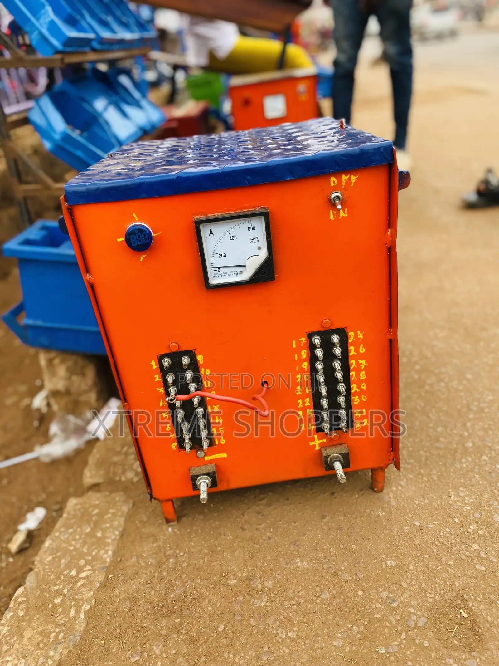 Fully 32batteries At Once /Warratend /Battery Charger