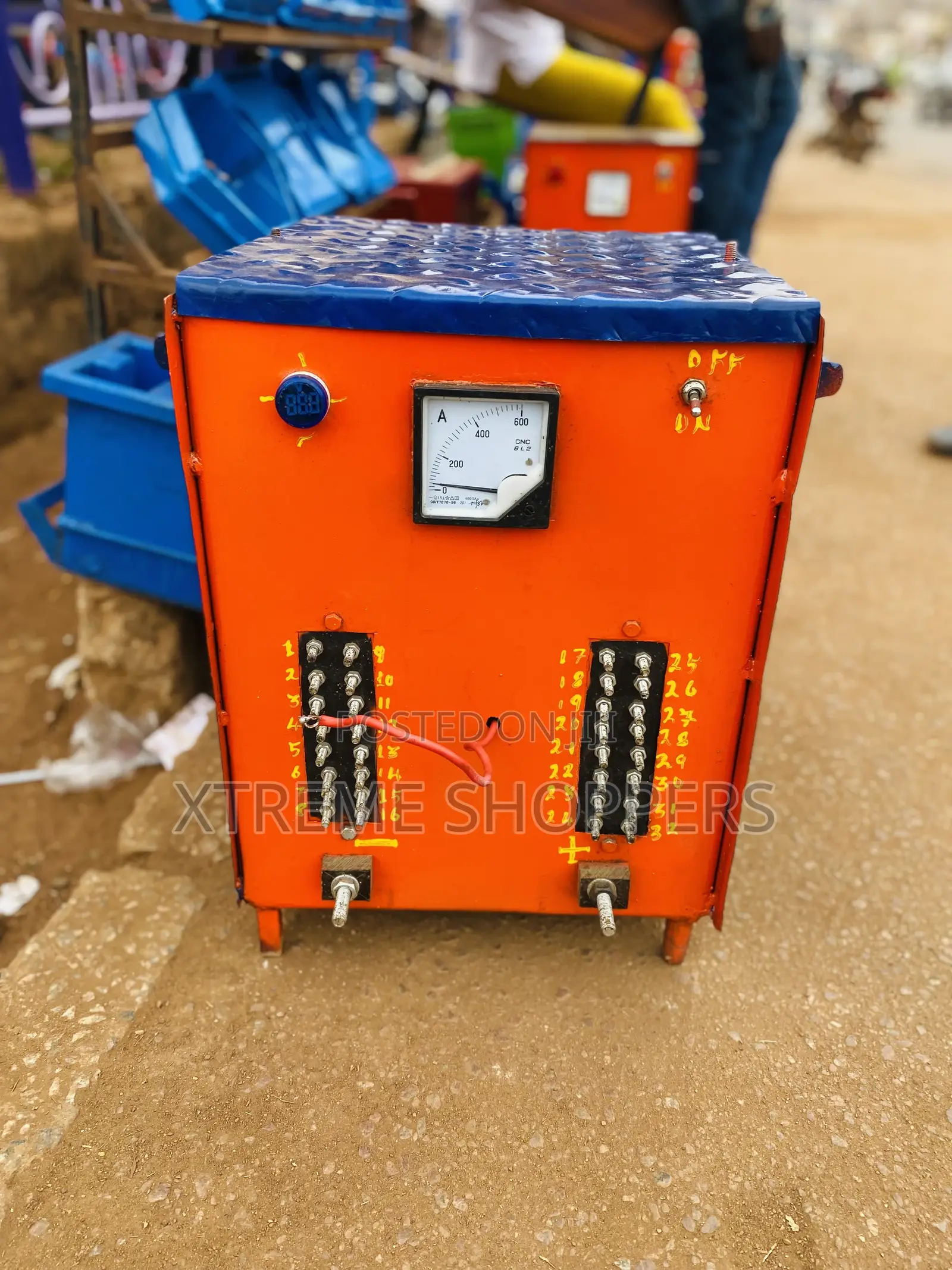 Easy Access/32batteries/Battery Charger /Battery Fuller Mach