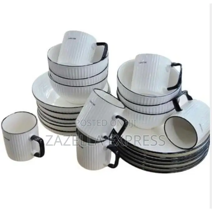 A Dozen of Concise Tea Sizeable Cups - White