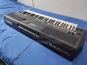 Keyboard Yamaha Sx600