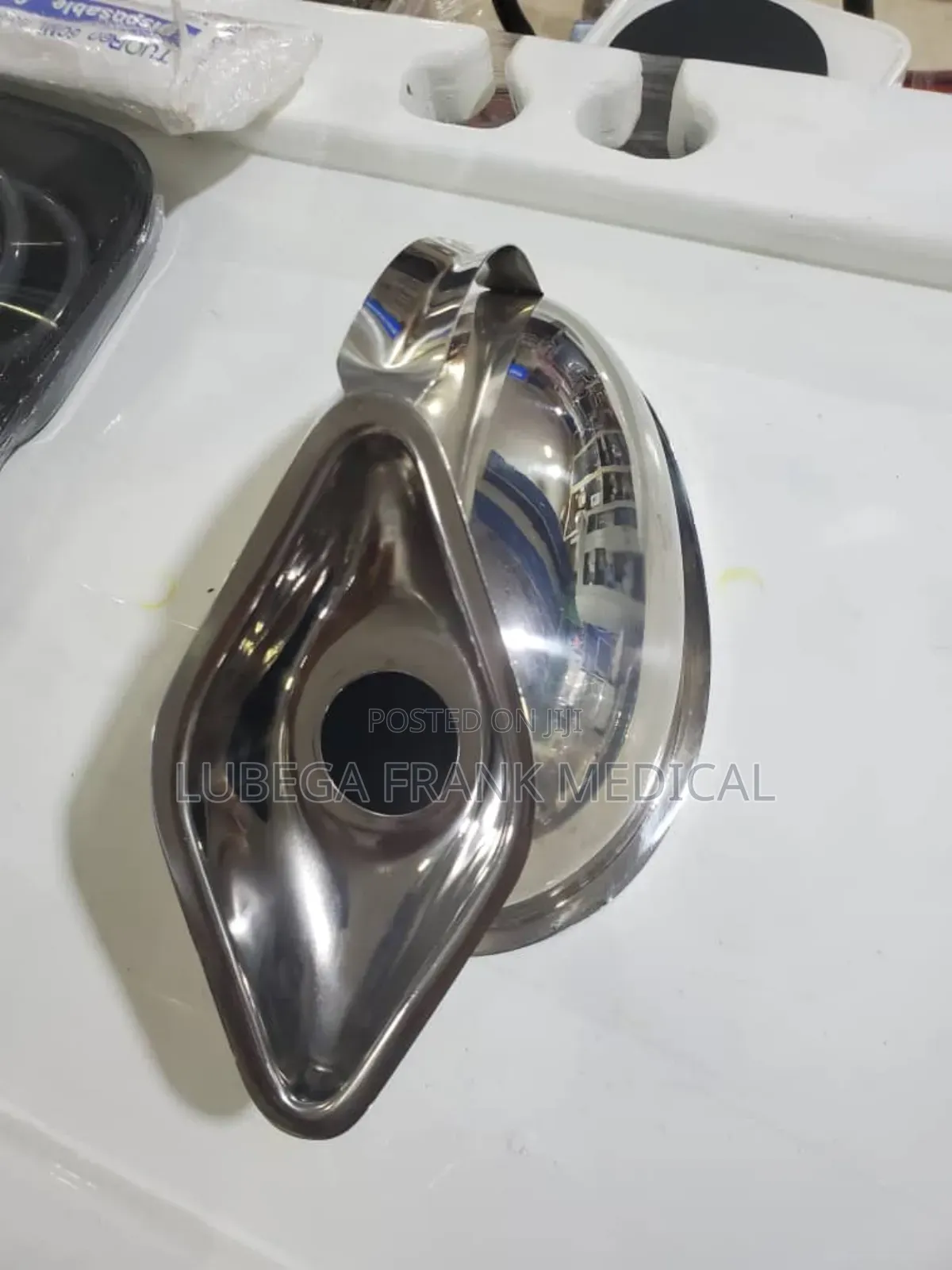Female Urinals Metallic