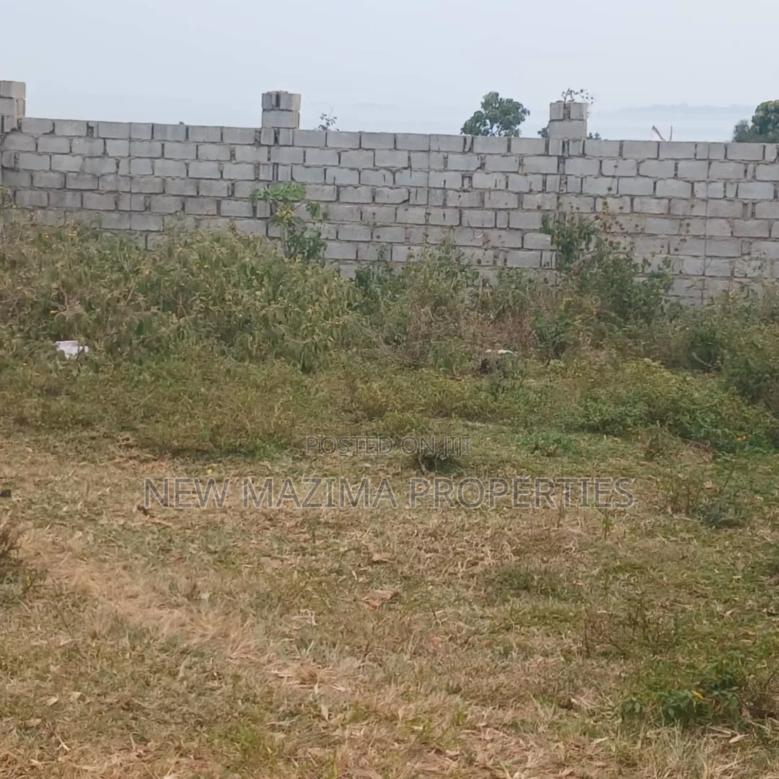 Beautiful Plot in Fence With Lakeview Onsale After Munyonyo