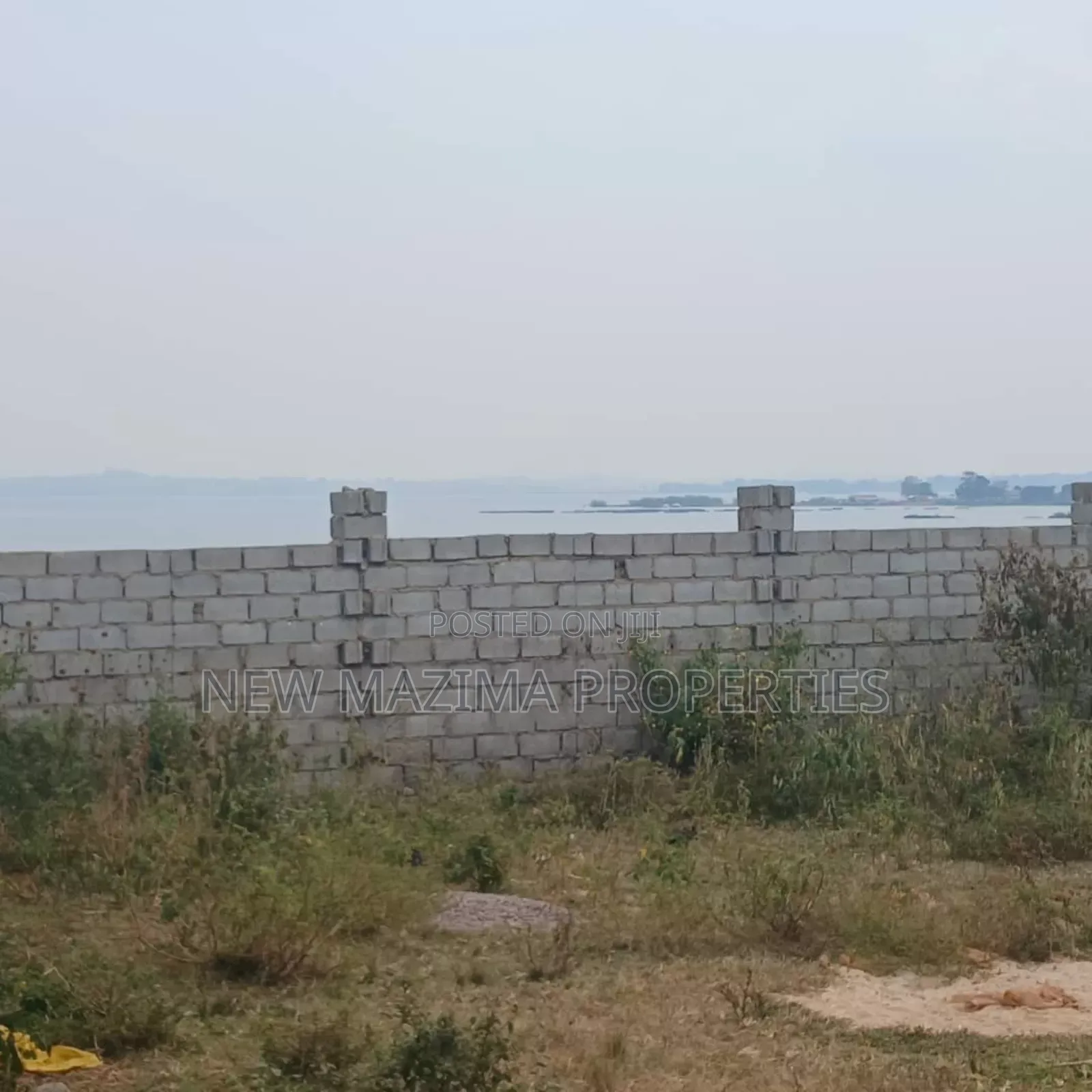 Beautiful Plot in Fence With Lakeview Onsale After Munyonyo