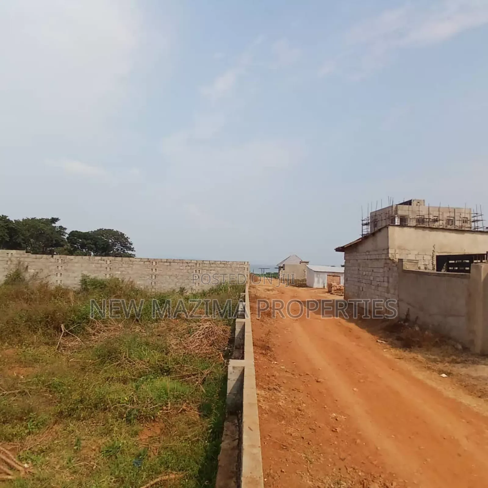 Very H Plot in Wellfence With Lakeview Onsale After Munyonyo