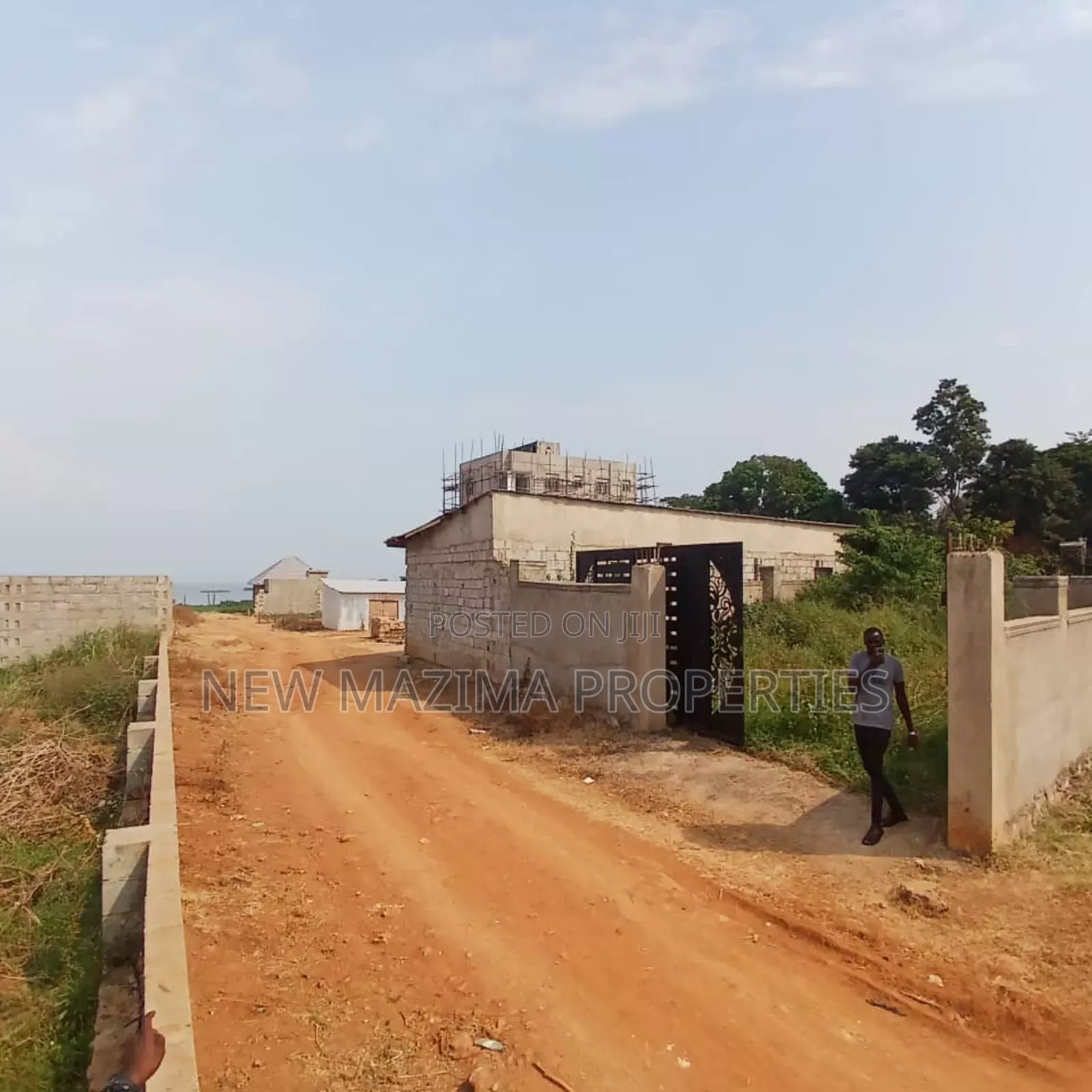 Very H Plot in Wellfence With Lakeview Onsale After Munyonyo