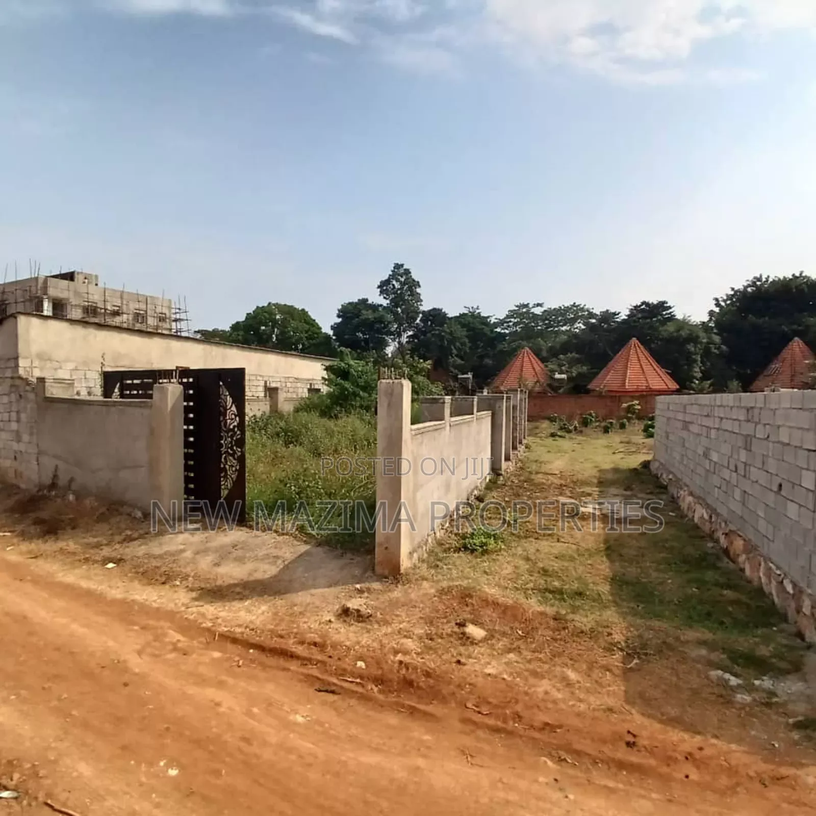 Very H Plot in Wellfence With Lakeview Onsale After Munyonyo