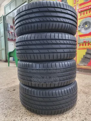 215/50r17 Kumho Good Condition.