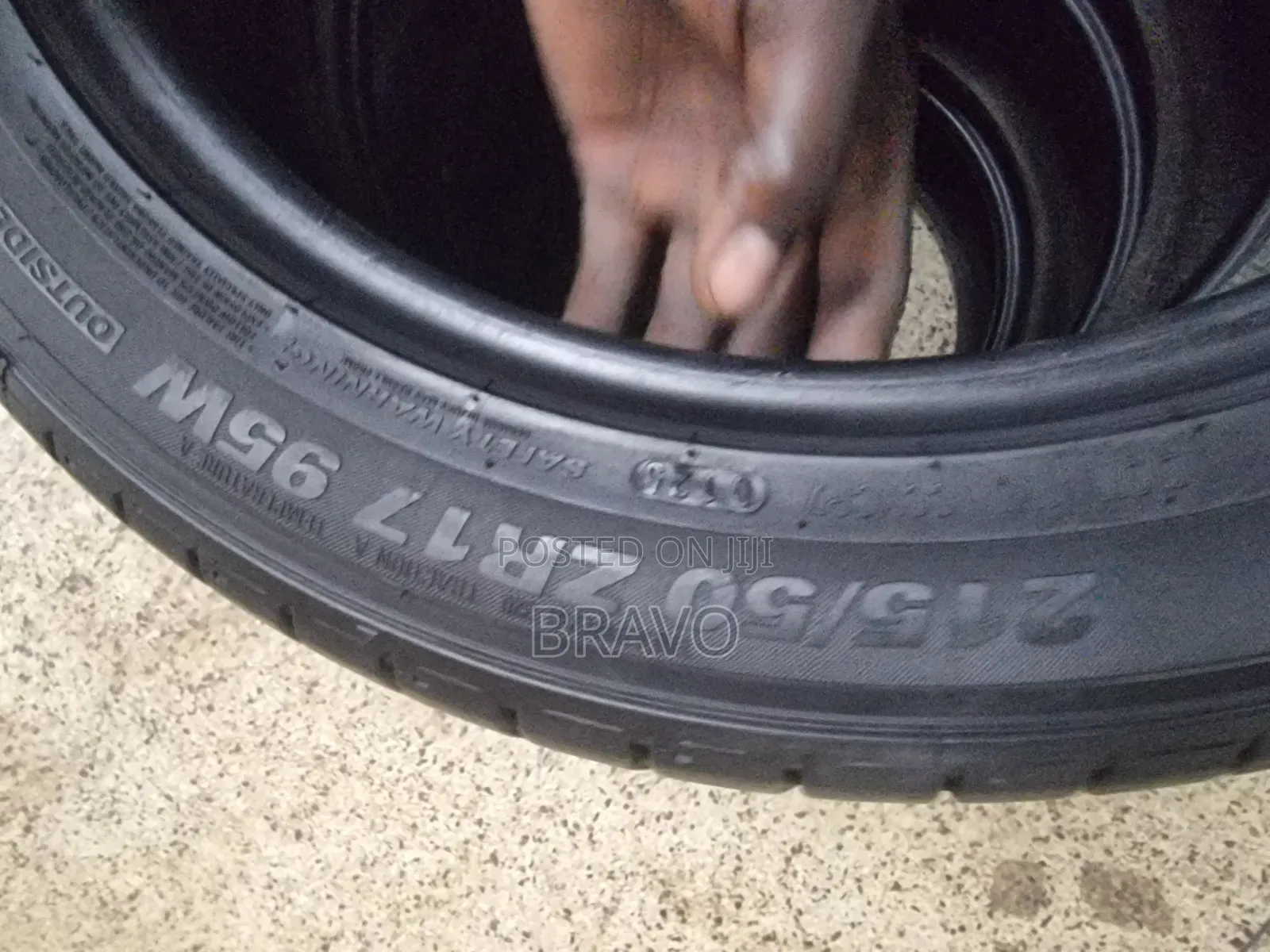 215/50r17 Kumho Good Condition.