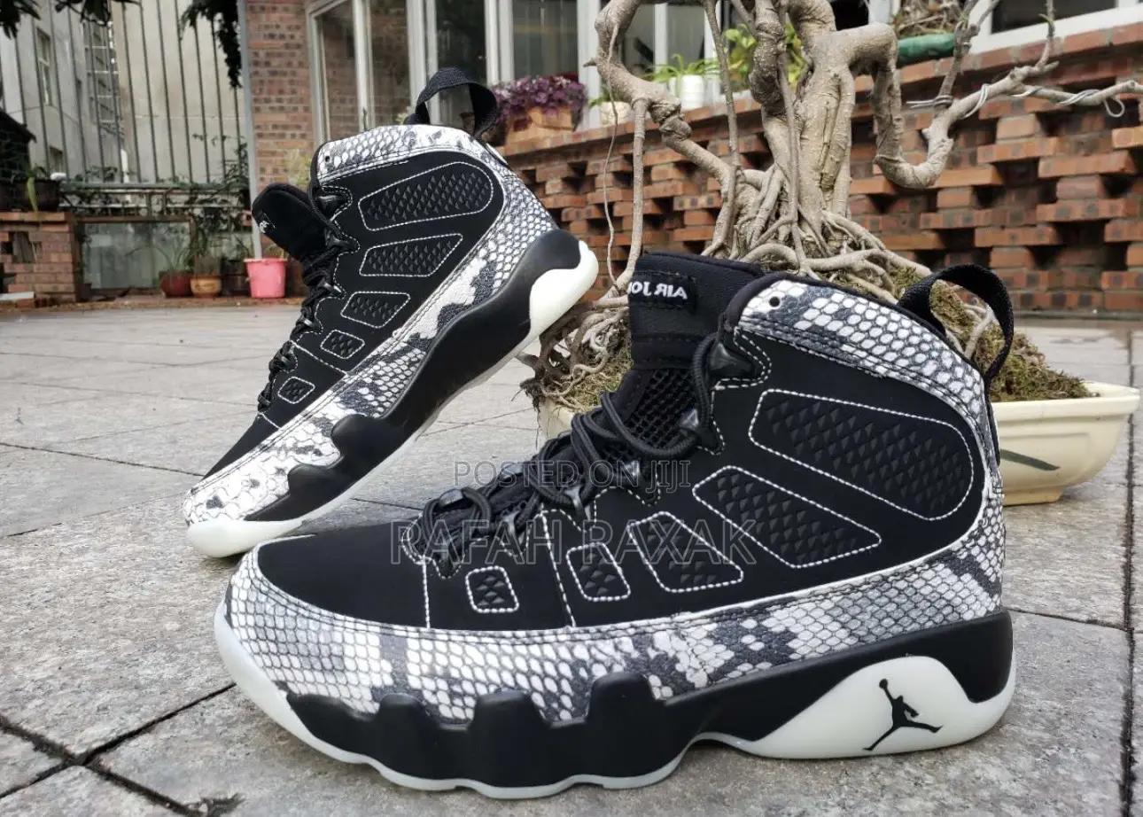 Original Nike Air Jordan 9 Retro “Snakeskin” Sneakers