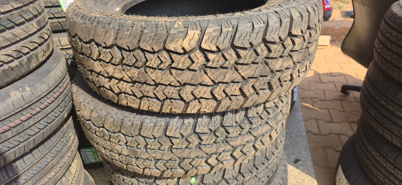 235/65r17 Original All Terrain Wild Wolf