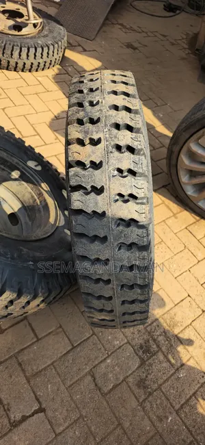 MRF Truck Tyres and Rims