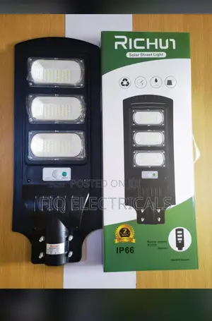 Solor Street 90watts
