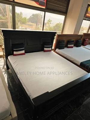 20% Discount Price on King Size Branded 6 by 6 Bedroom Bed