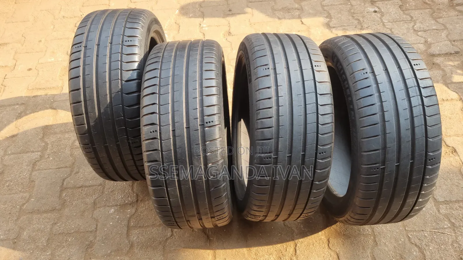 225/4517 Original Michelin Foreign Used Made in Italy
