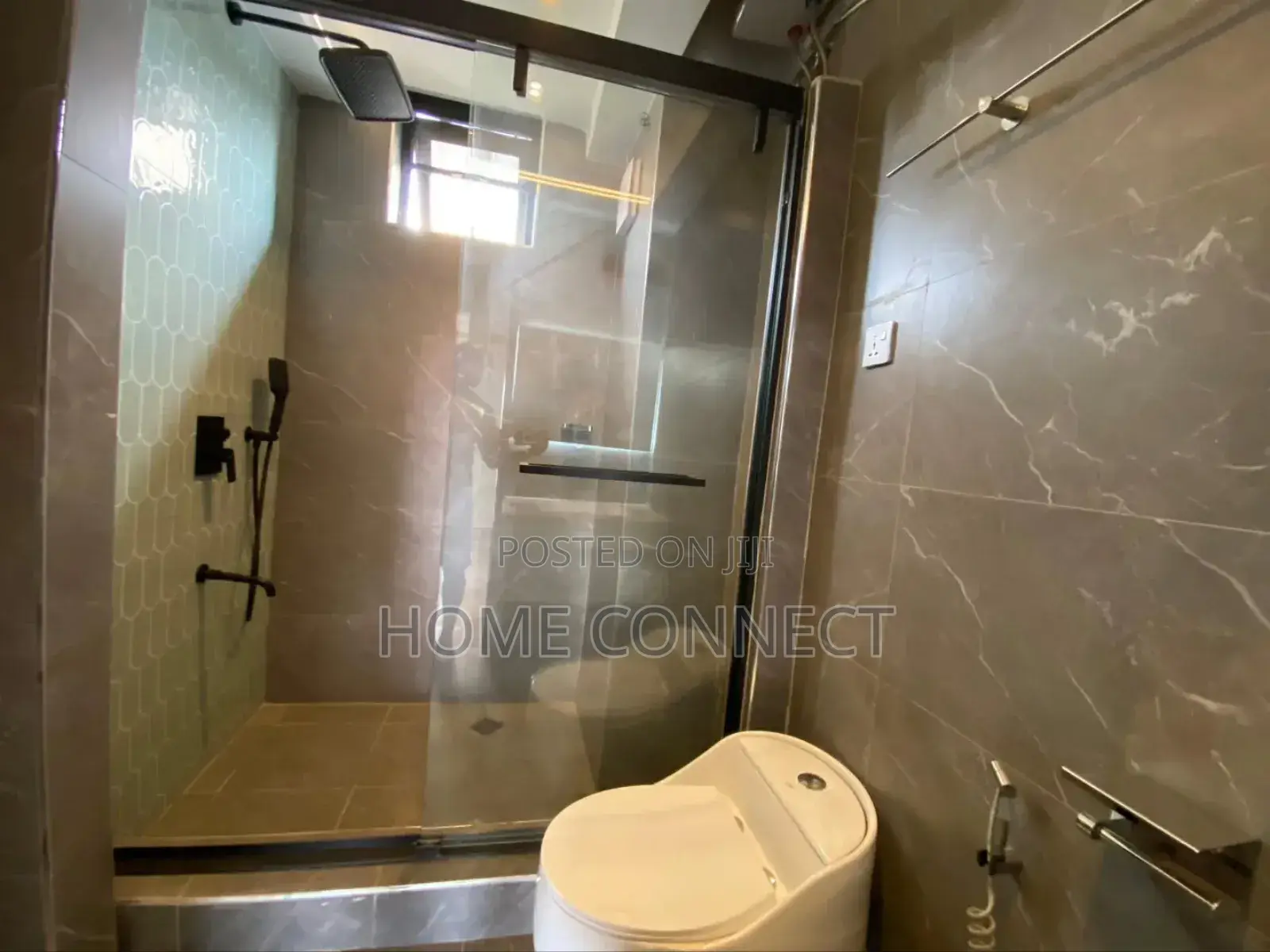 2bdrm Apartment in Muyenga, Central Division for rent