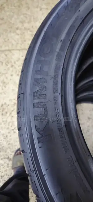 215 50 Zr17 Kumho Imported Tires We Always Get U Gd Tires.