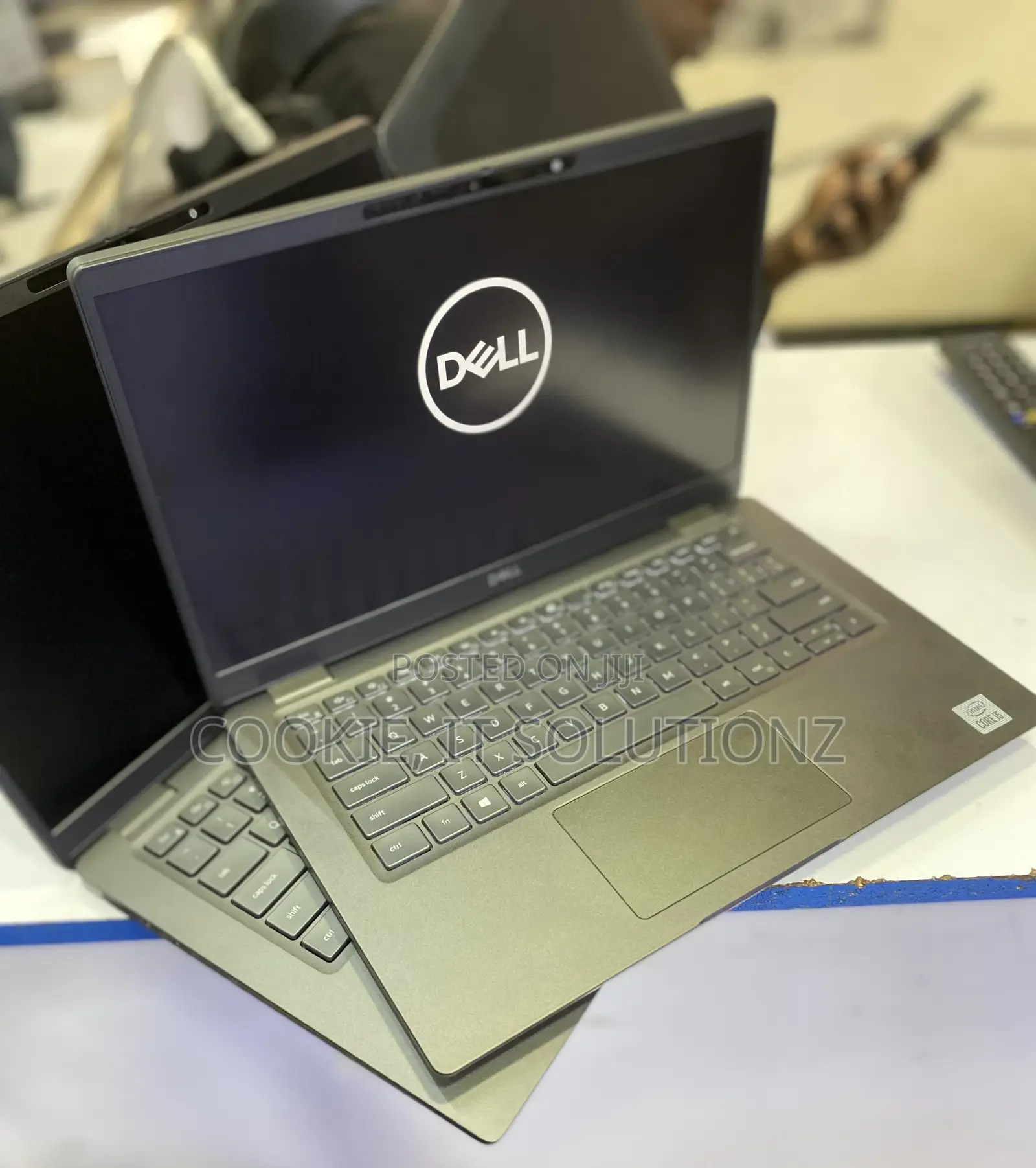 Laptop Dell Latitude 7410 8GB Intel Core I5 SSHD (Hybrid) 256GB