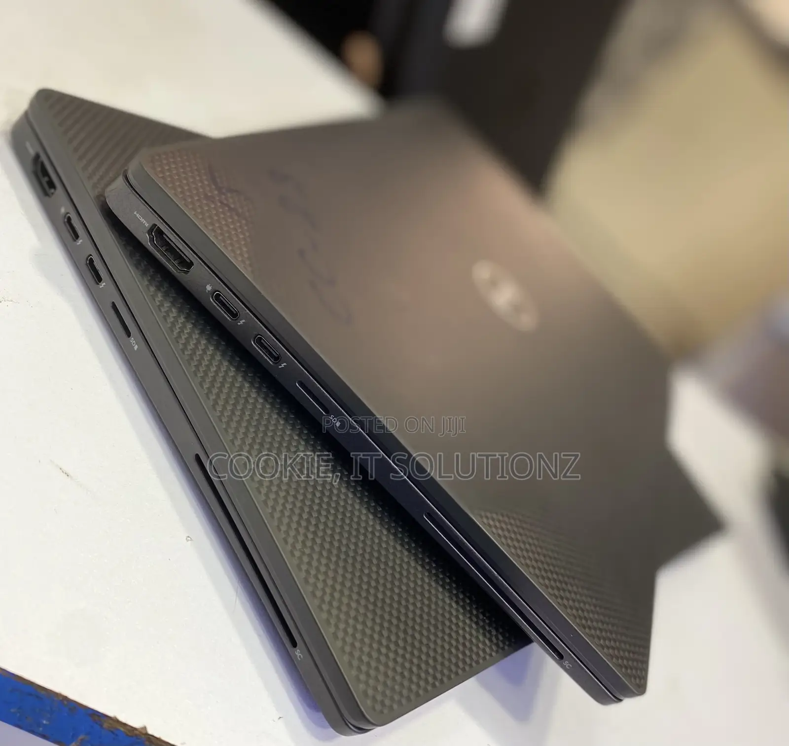 Laptop Dell Latitude 7410 8GB Intel Core I5 SSHD (Hybrid) 256GB