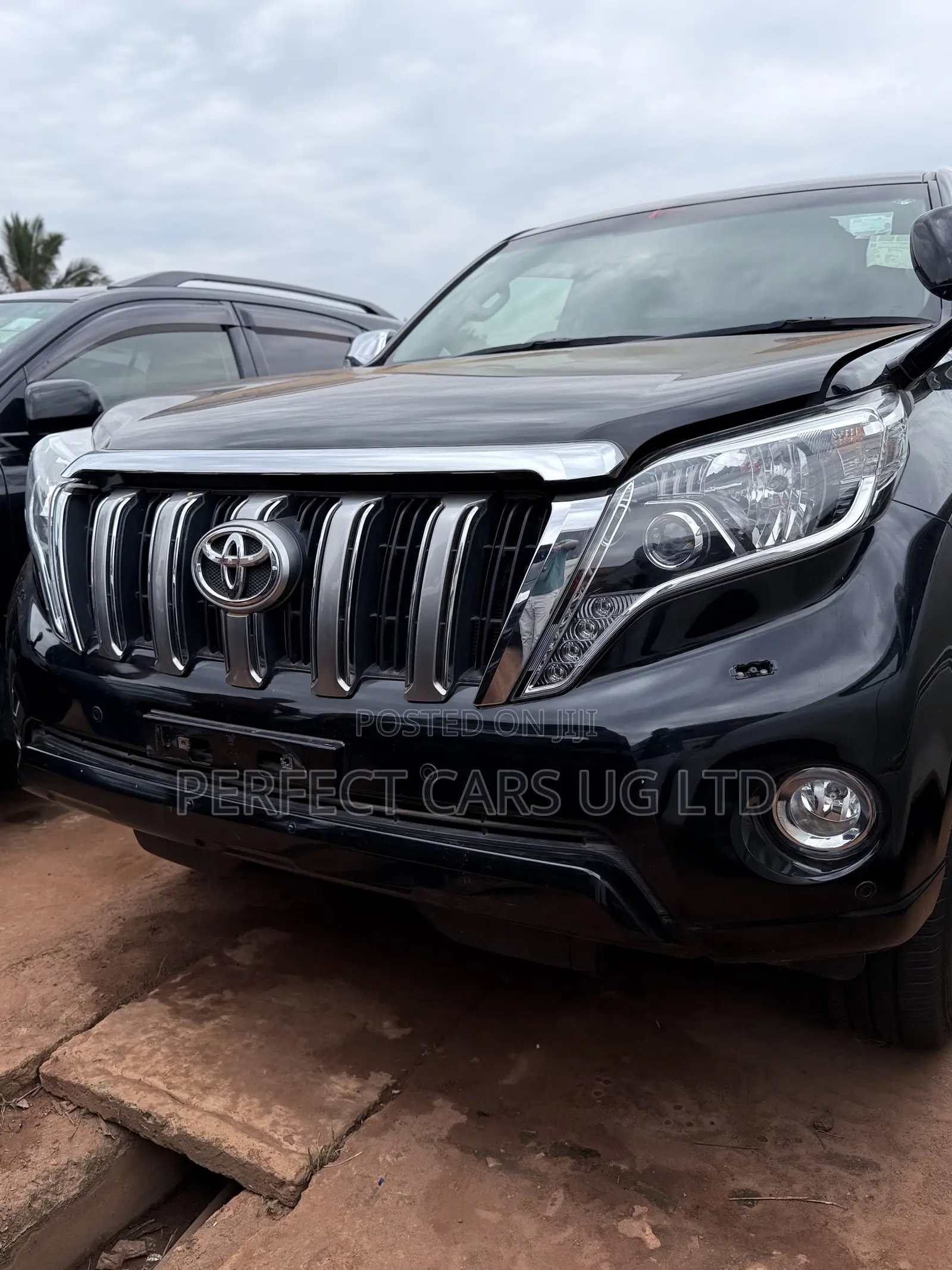 Toyota Land Cruiser Prado 2.8 2017 Black