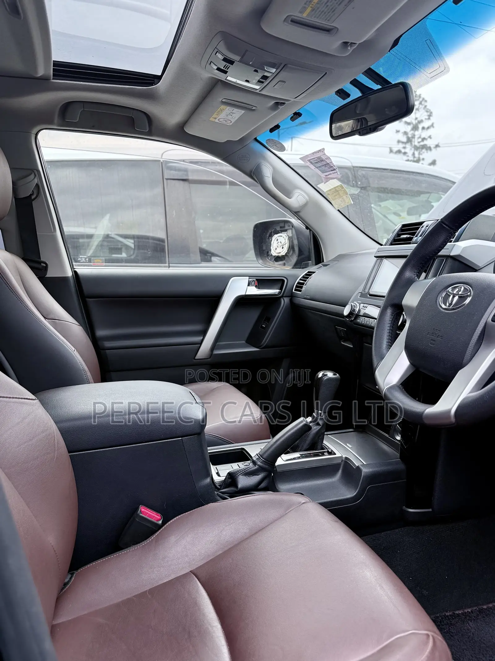 Toyota Land Cruiser Prado 2.8 2017 Black