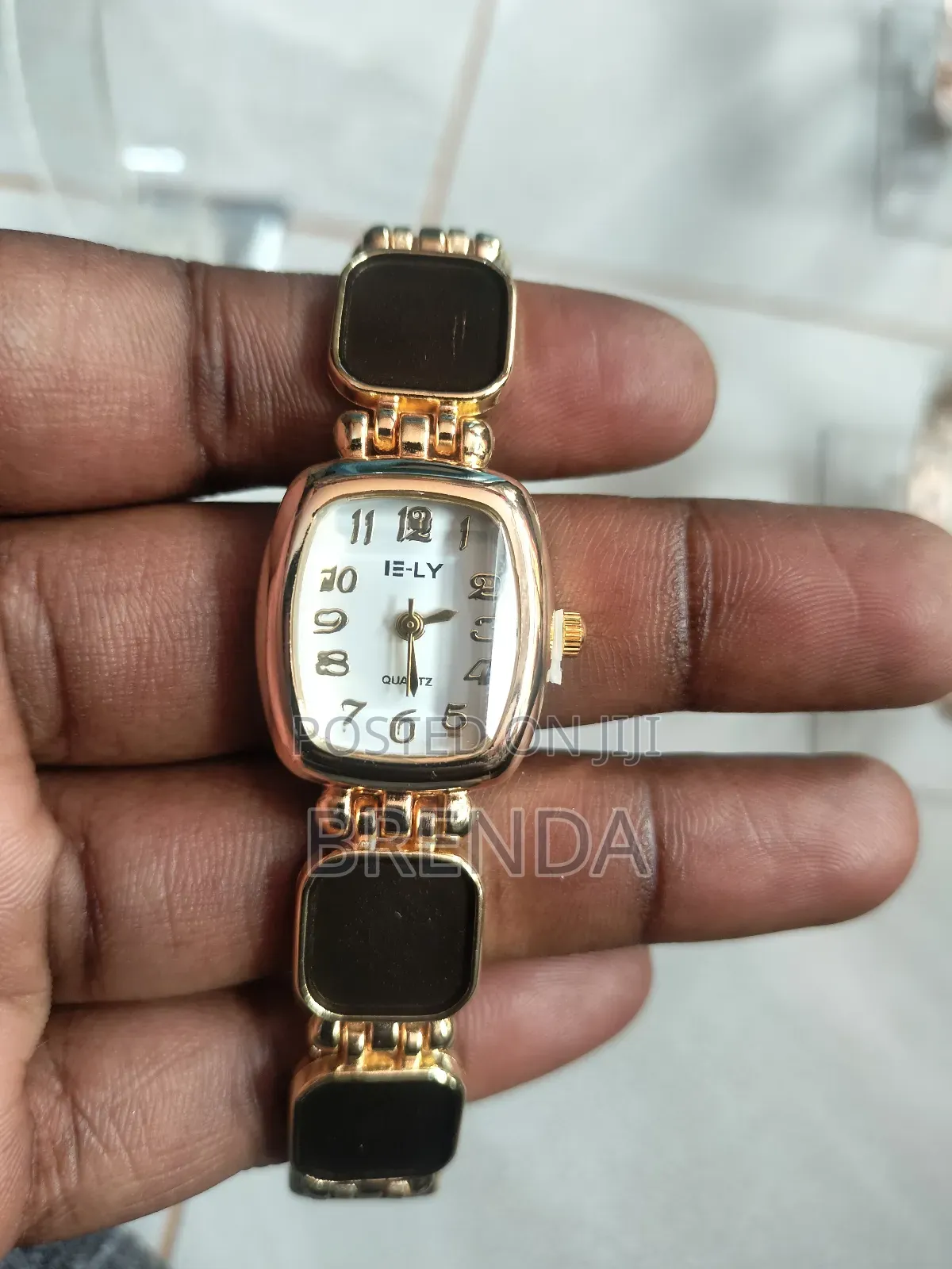 Brand New Different Ladies Chain Watches