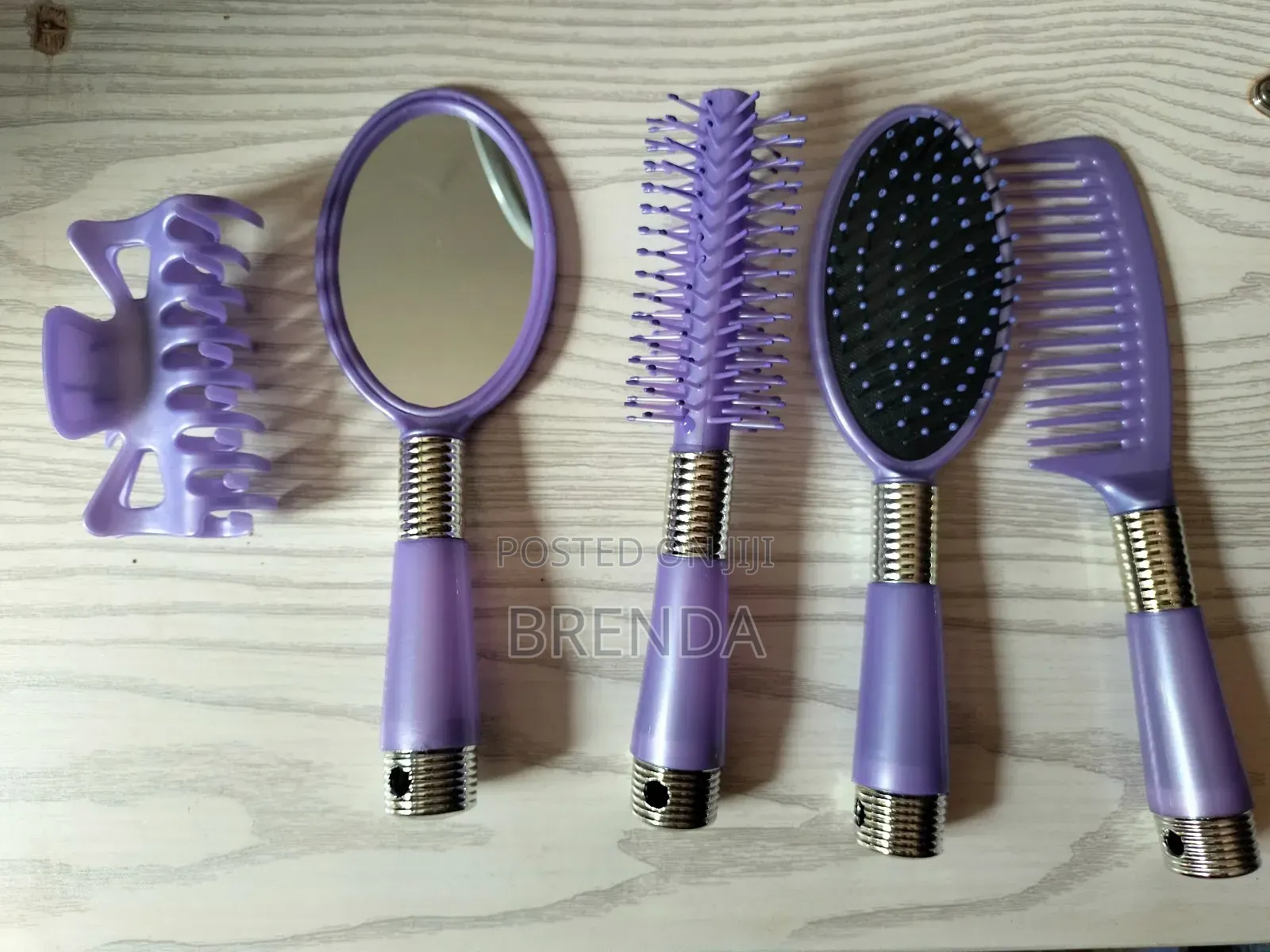 Combs and Mirror Pack