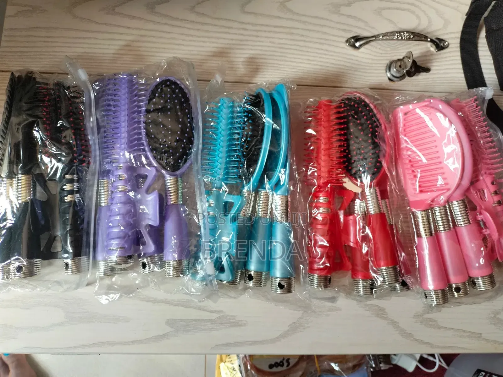 Combs and Mirror Pack
