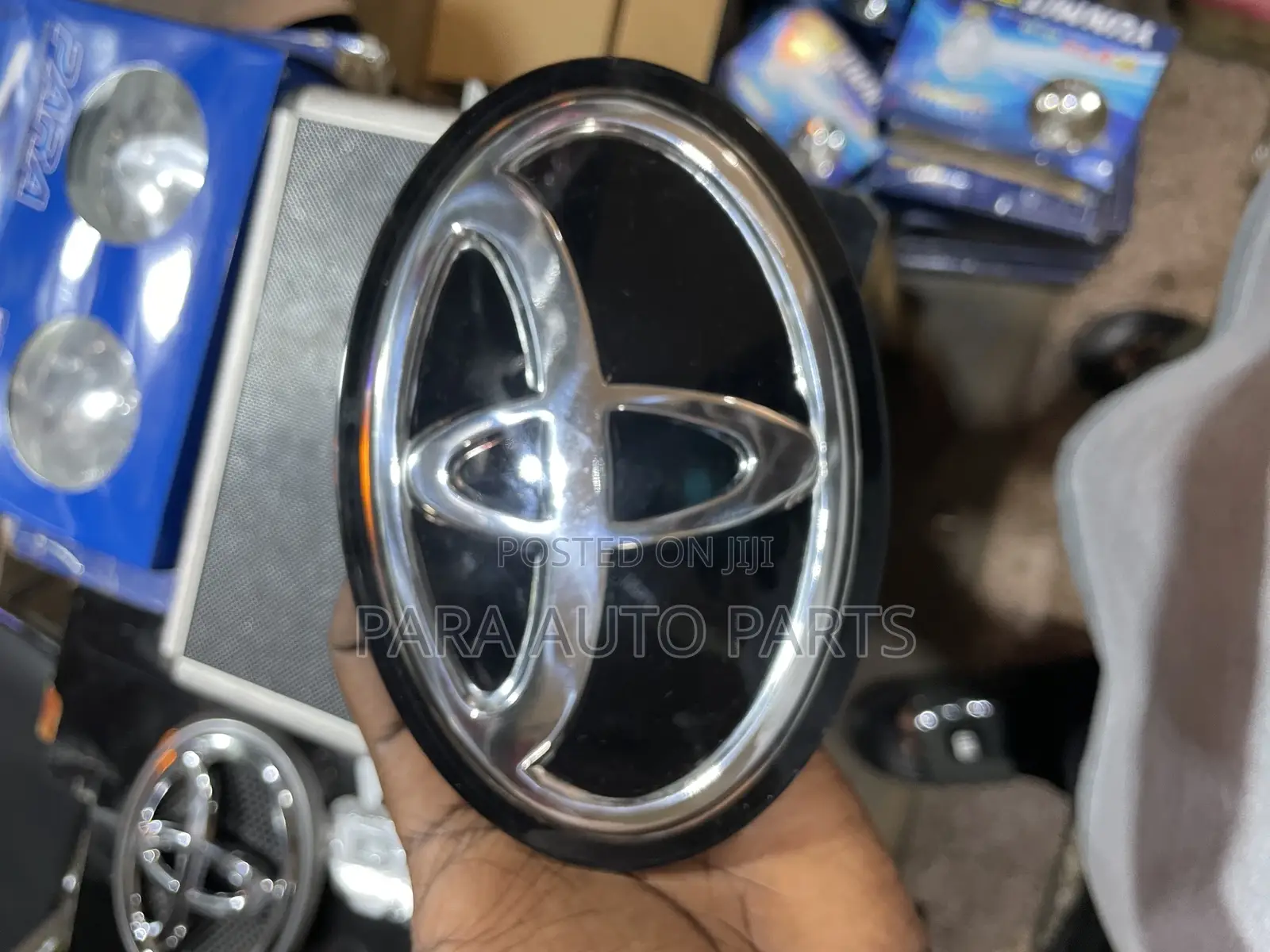 Car Toyota Emblem/Logo