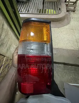 Mitsubishi L200 Taillight