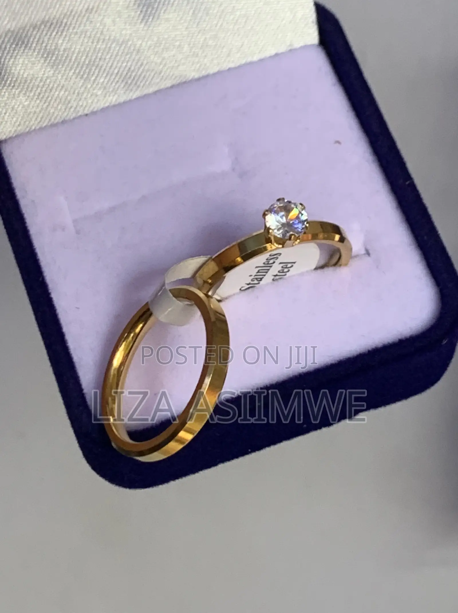 Seal Your Vows: Elegant Gold Wedding Bands Engagement Ring