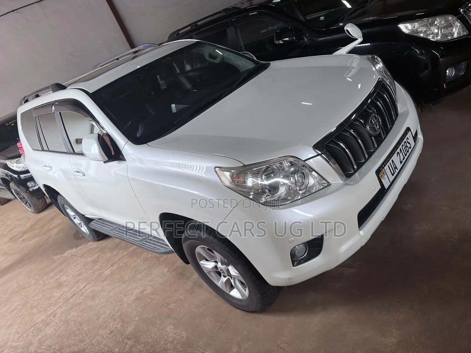 Toyota Land Cruiser Prado 2.7 i 2010 White