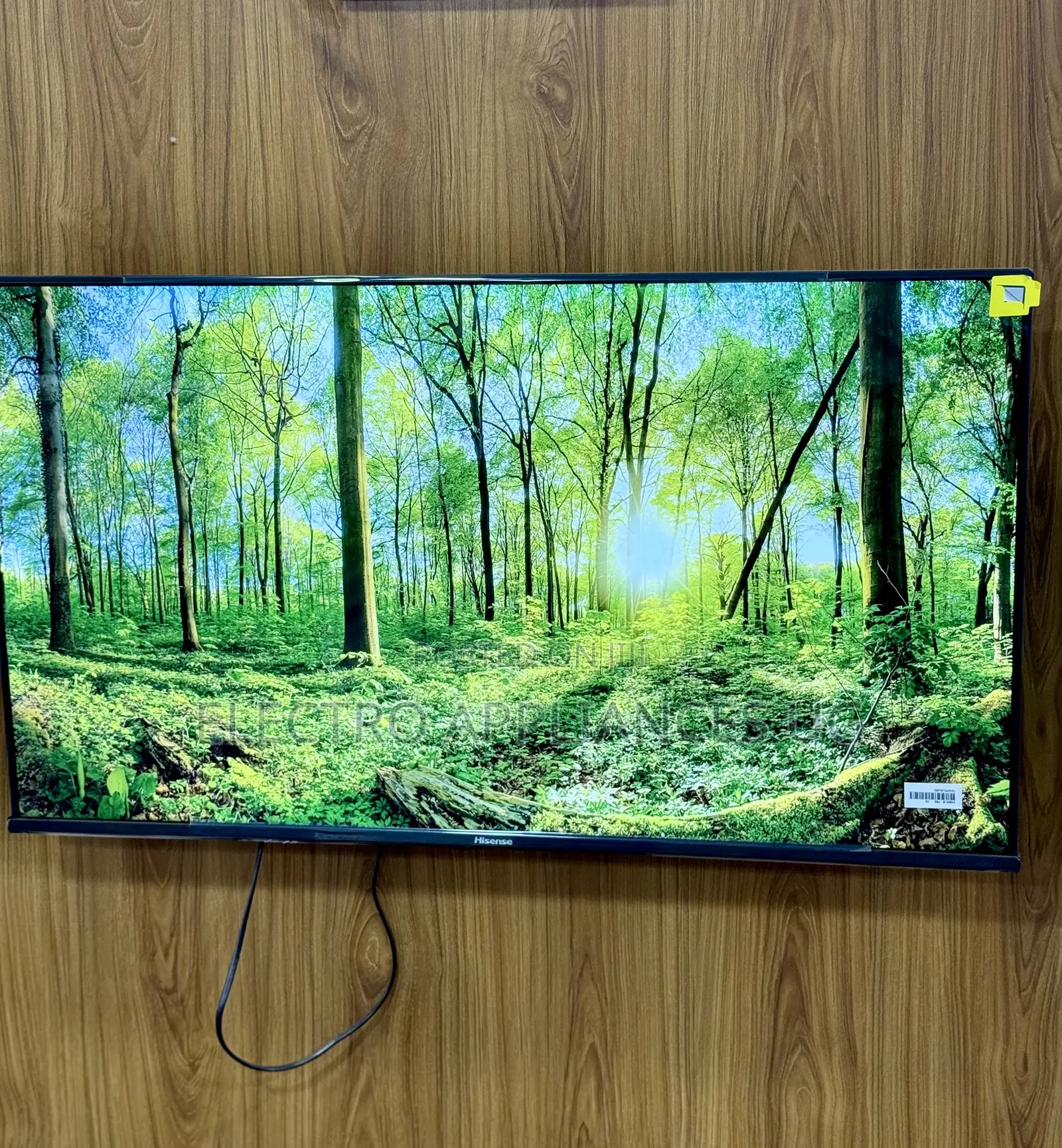Hisense 32-Inch Smart TV A4 Series