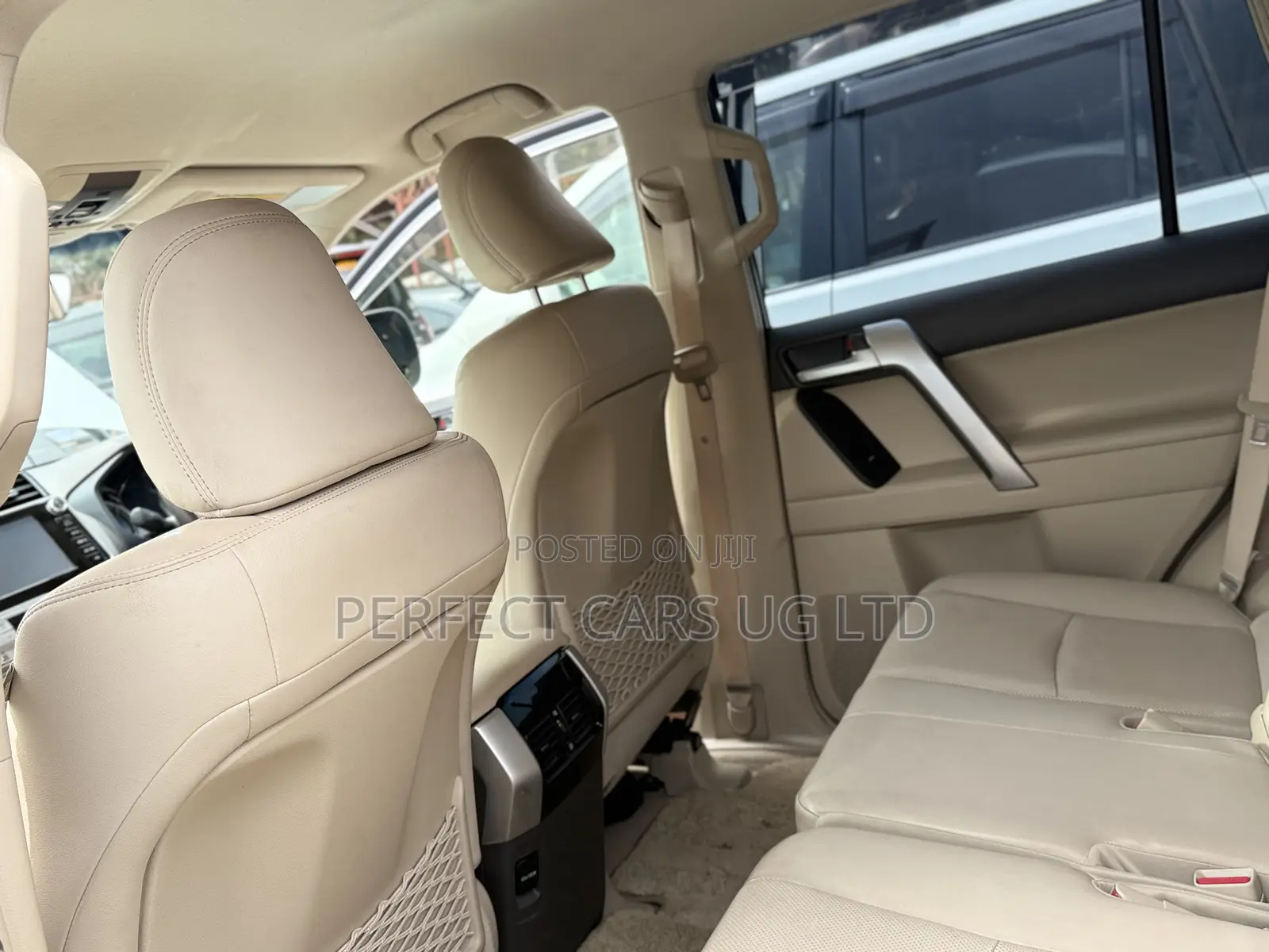 Toyota Land Cruiser Prado 2.8 2018 Off white