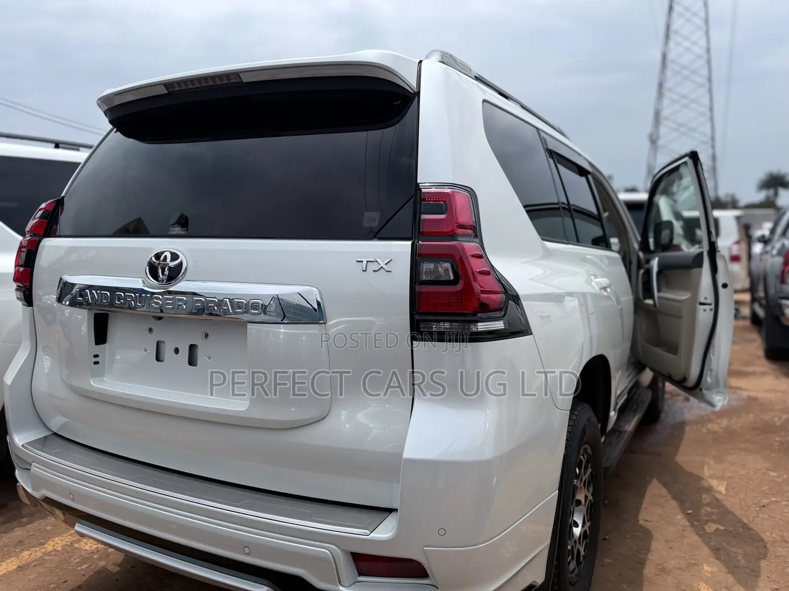 Toyota Land Cruiser Prado 2.8 2018 Off white