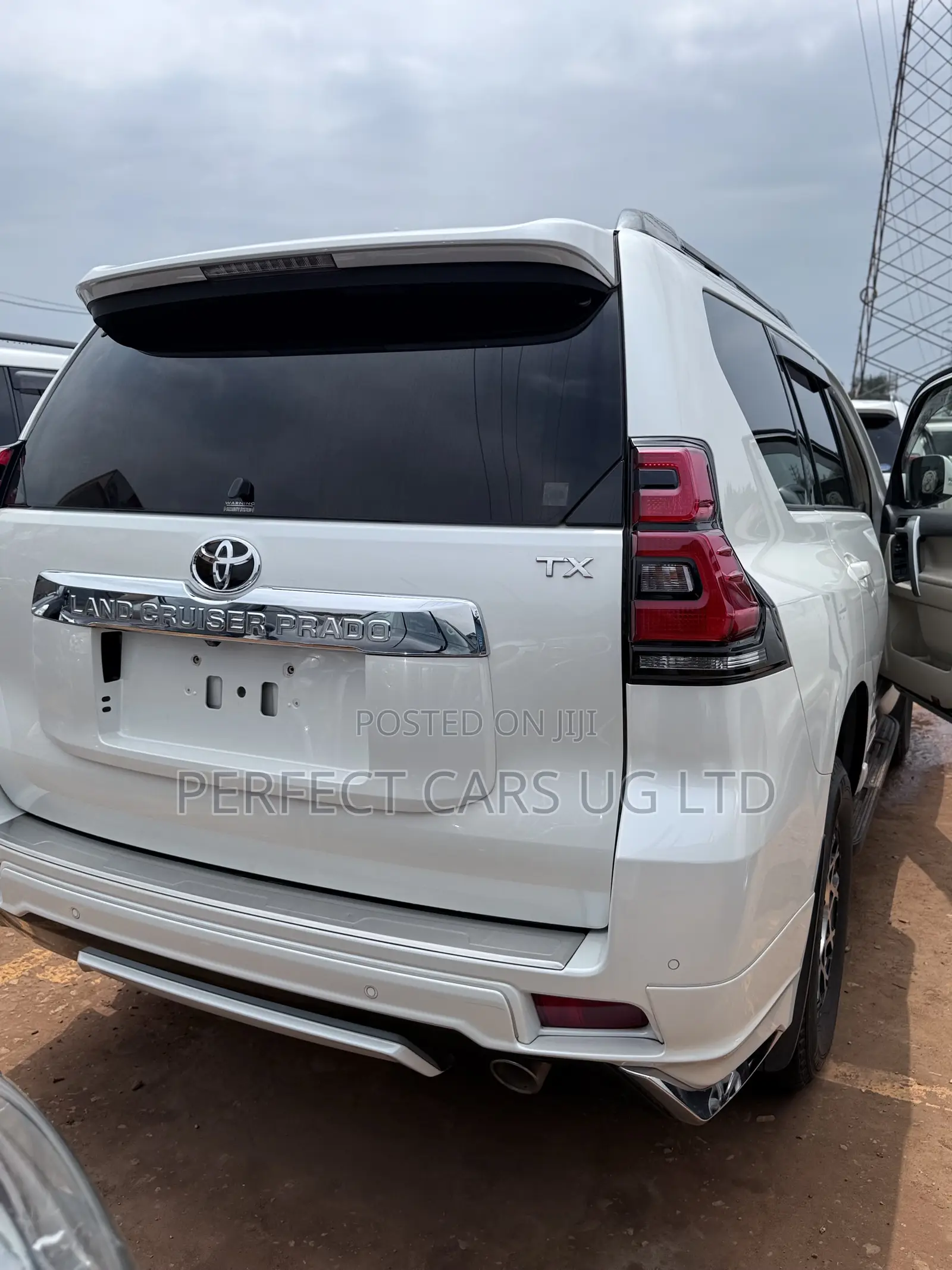 Toyota Land Cruiser Prado 2.8 2018 Off white