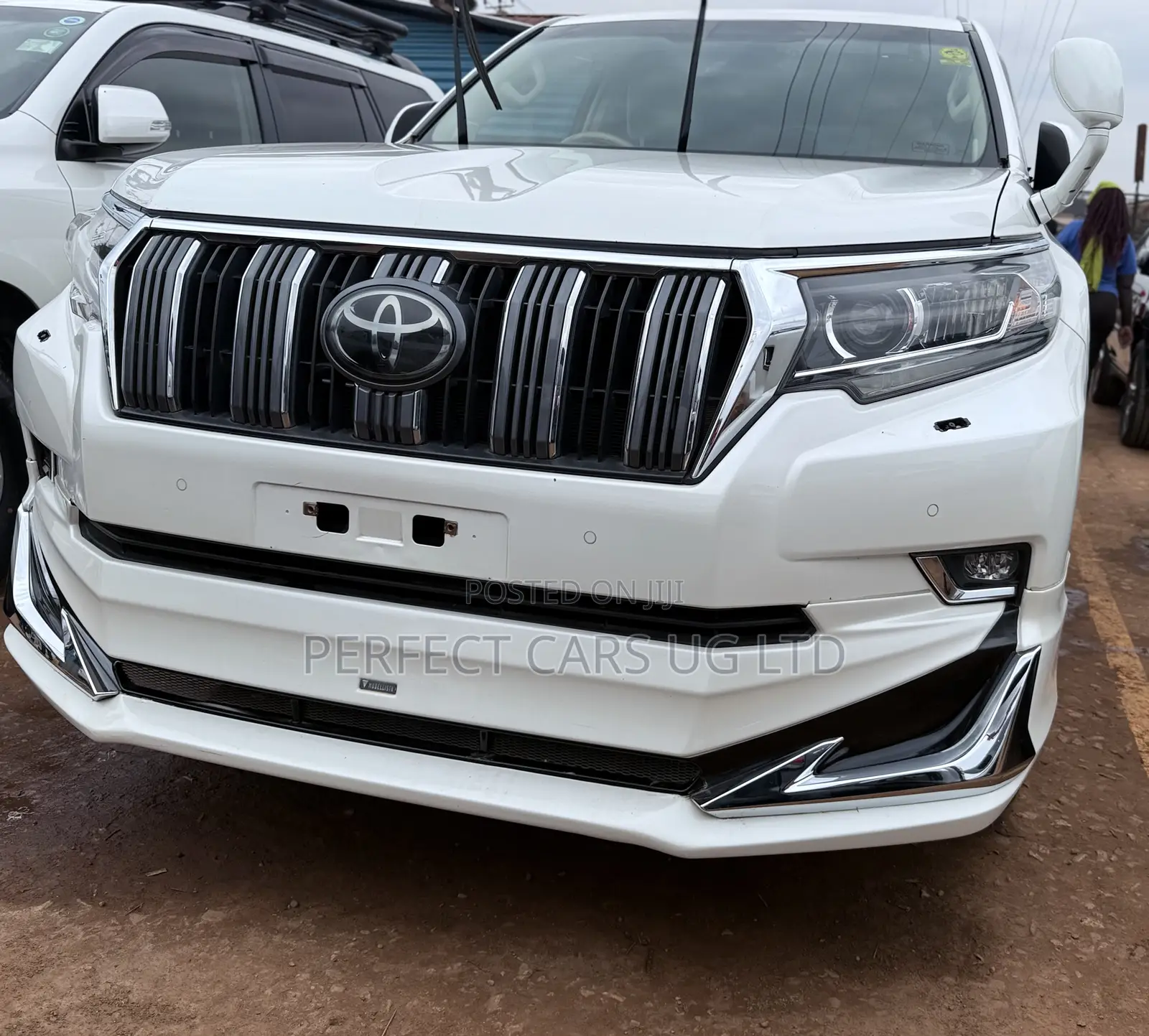 Toyota Land Cruiser Prado 2.8 2018 Off white