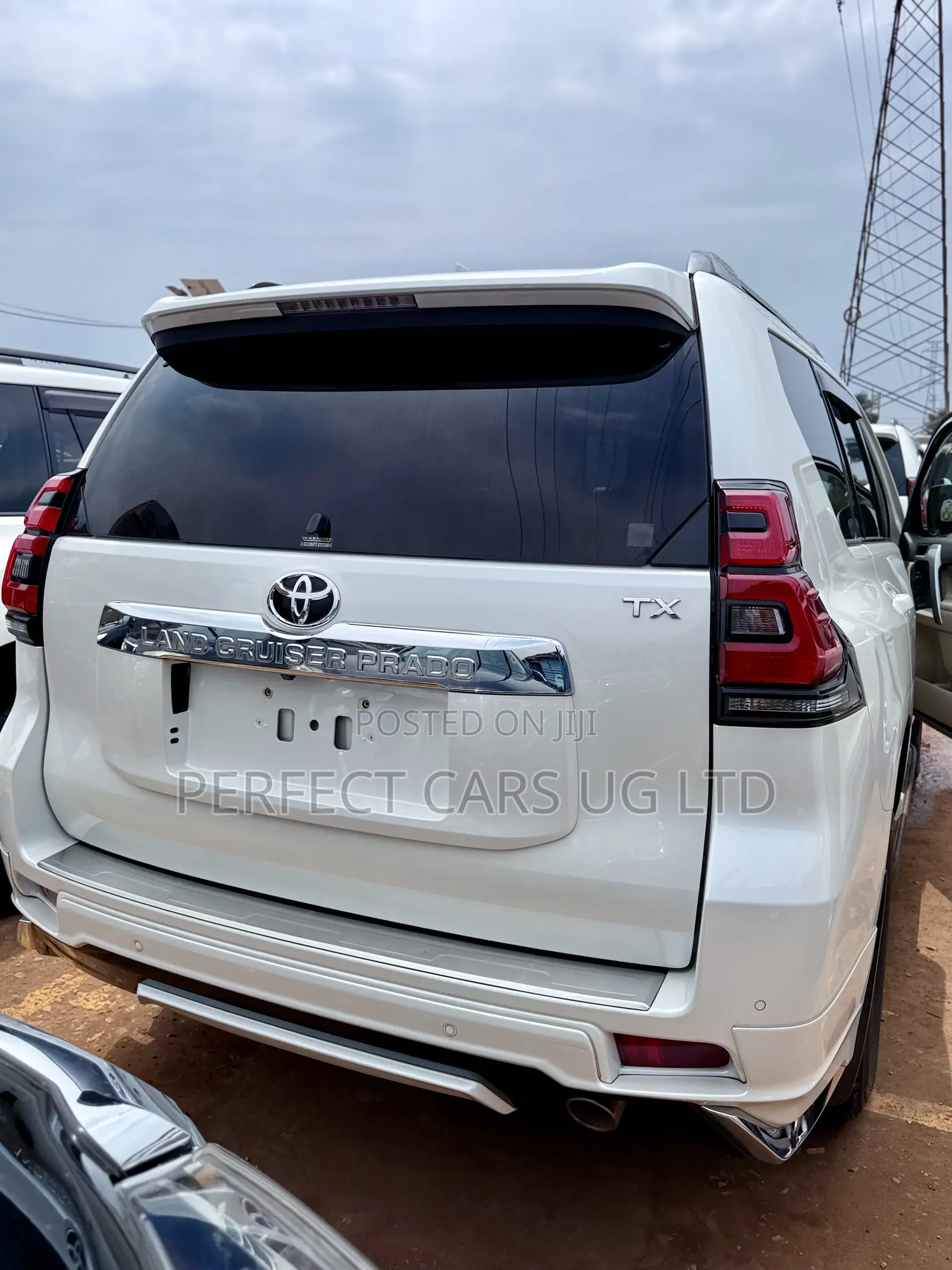 Toyota Land Cruiser Prado 2.8 2018 Off white