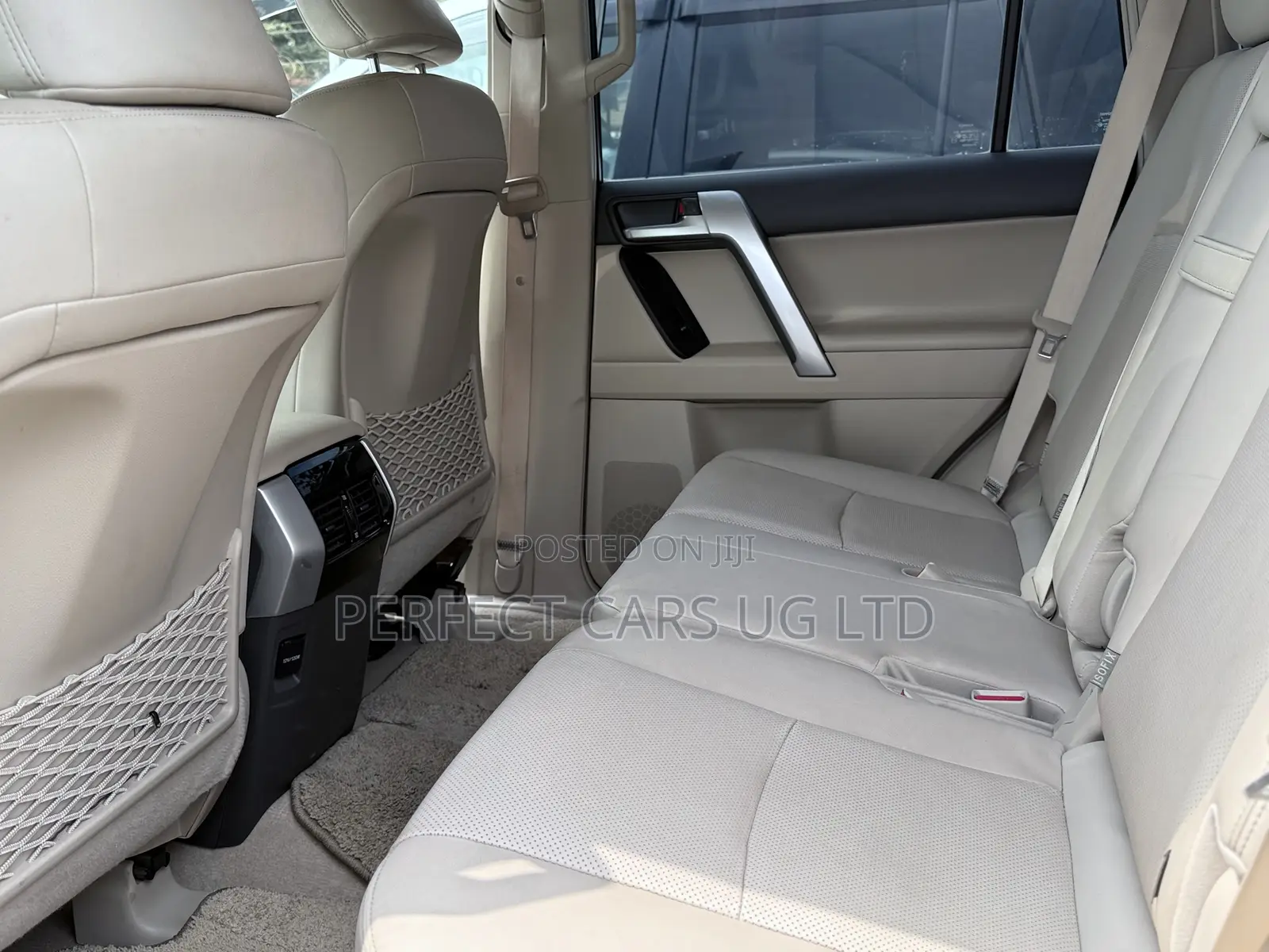 Toyota Land Cruiser Prado 2.8 2018 Off white