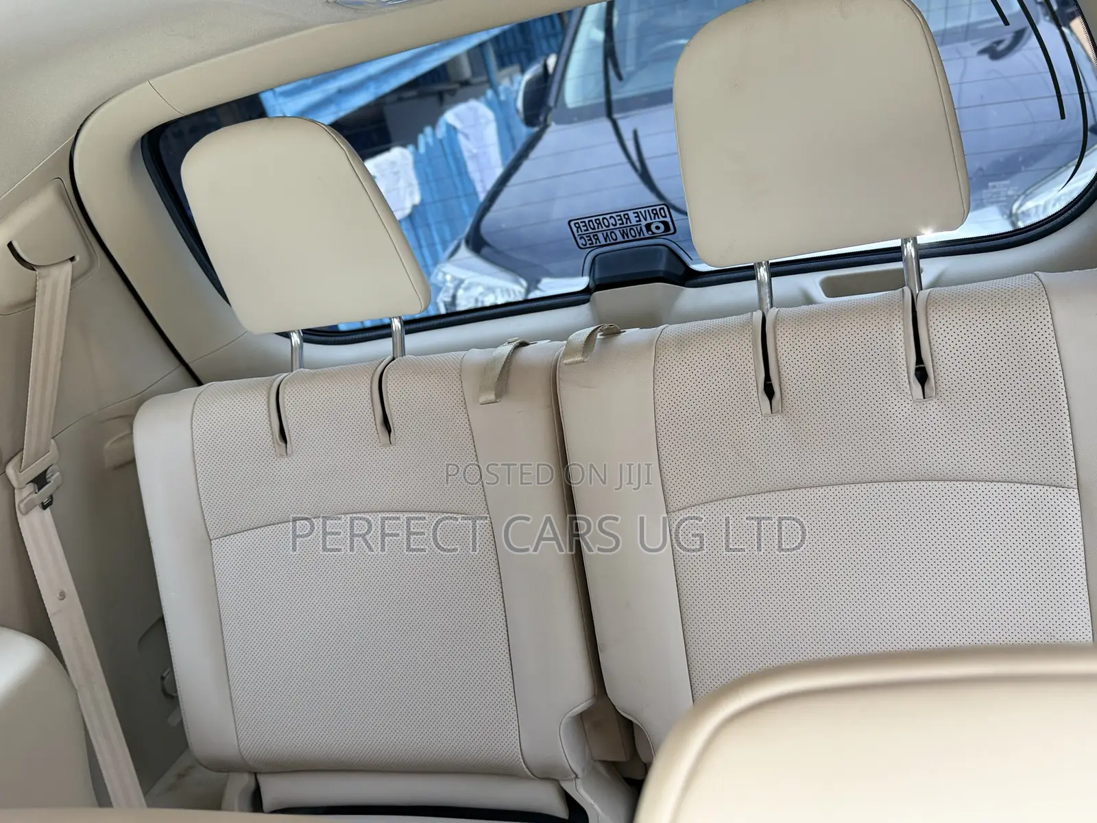 Toyota Land Cruiser Prado 2.8 2018 Off white