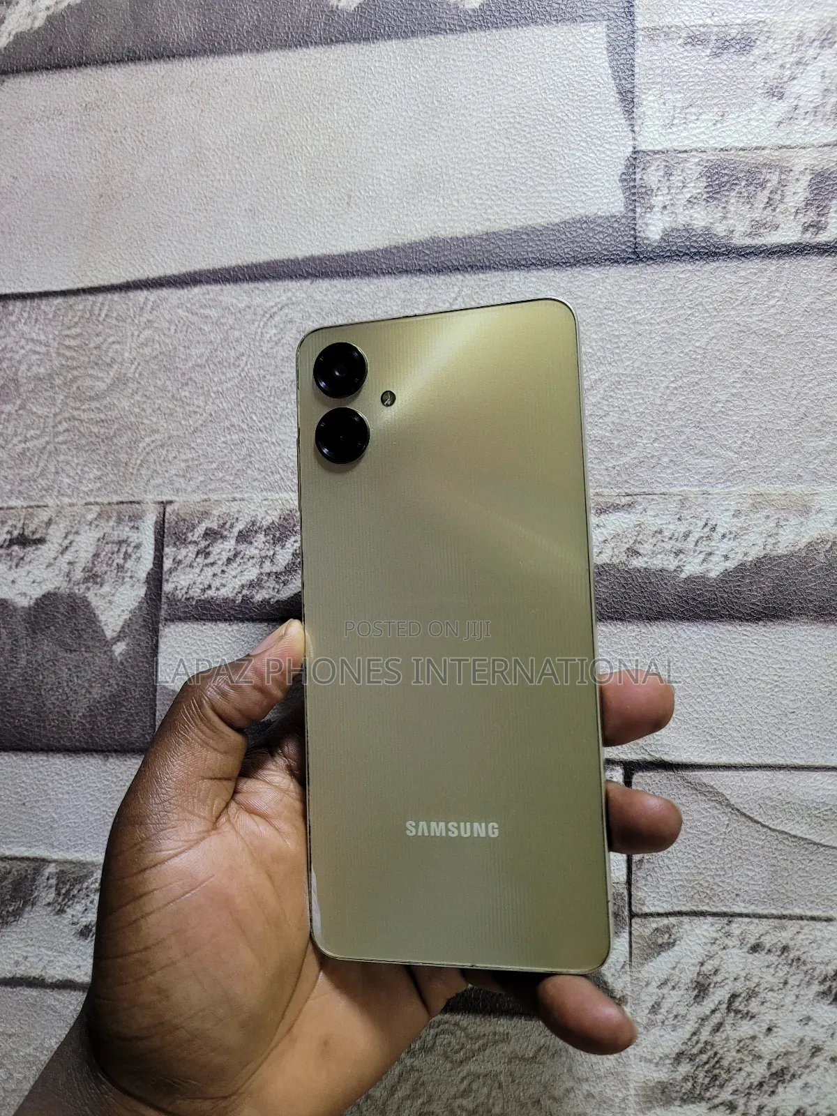 Samsung Galaxy A06 128 GB Gold