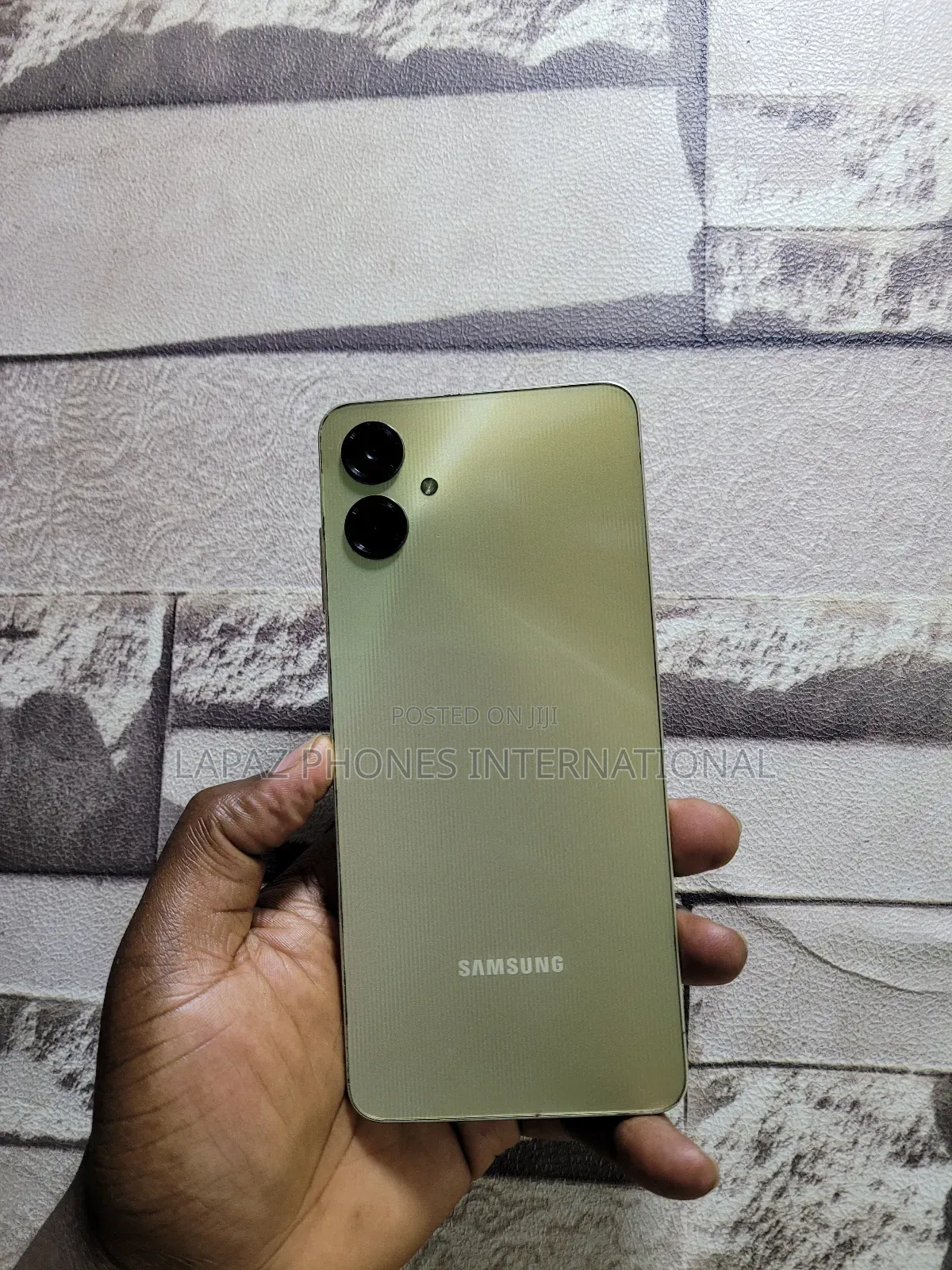 Samsung Galaxy A06 128 GB Gold