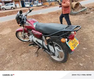 Bajaj Boxer 2017 Red