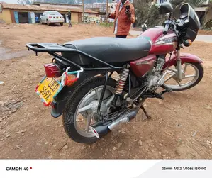 Bajaj Boxer 2017 Red