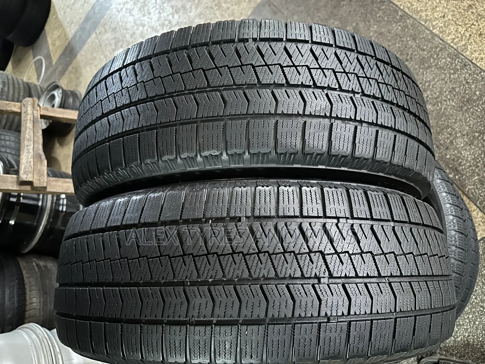 225/60r17 Bridgestone Tyres